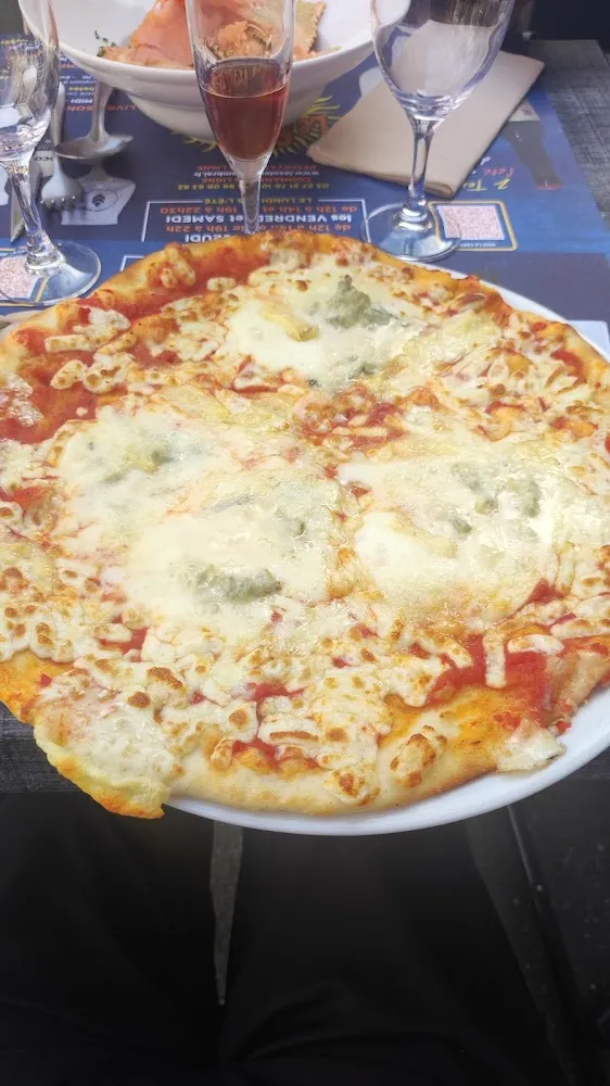 Pizza 5 Fromages