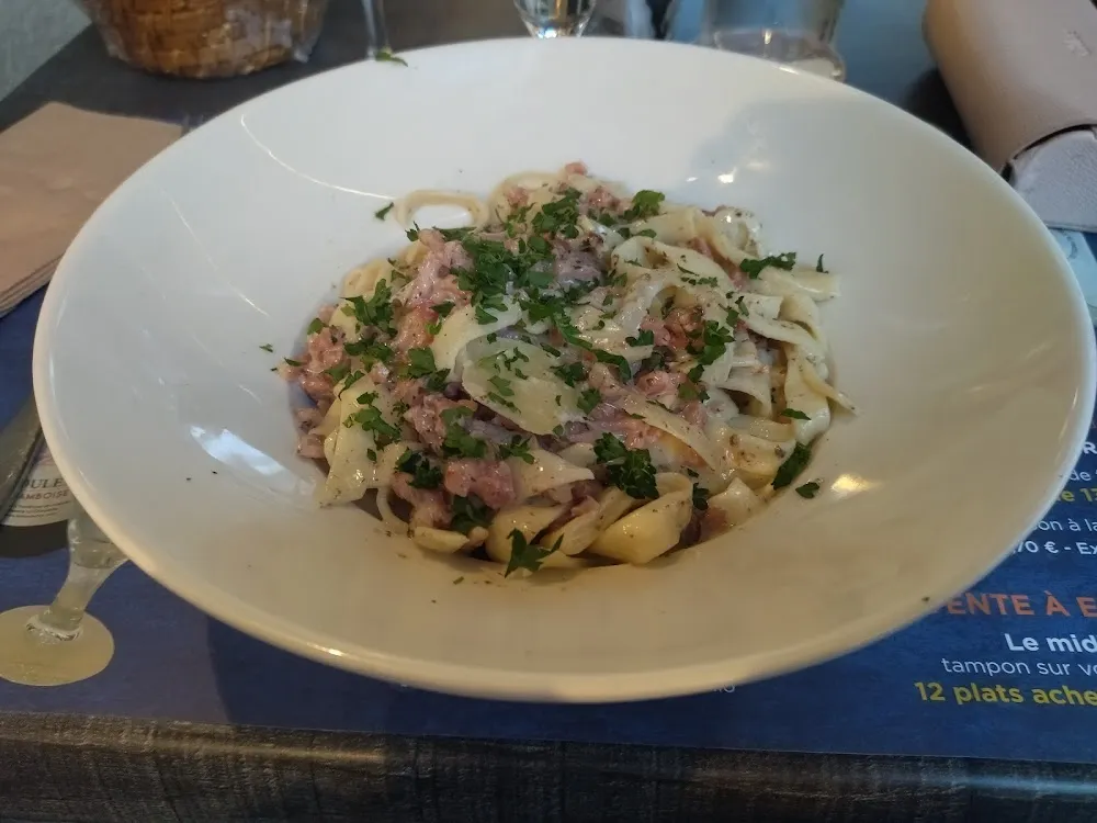 Tagliatelles A la Crème de Truffe